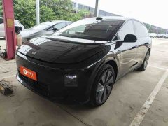 Li Auto i8 Standard Edition - ფოტო 1
