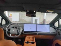 Li Auto i8 Standard Edition - ფოტო 7