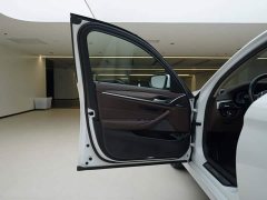 BMW 5 Series New Energy 535Le Luxury Package - ფოტო 16