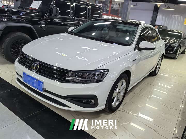 Volkswagen Lingdu 230TSI DSG Fashion Edition