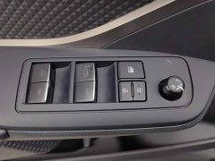 Toyota Yize IZOA 2.0L CARE Edition - ფოტო 9