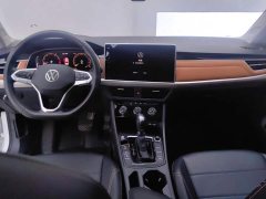 Volkswagen Bora 200TSI DSG Comfort Pro - ფოტო 12