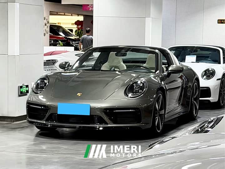 Porsche 911 Targa 4 3.0T