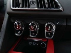 Audi R8 2022 V10 Coupe Performance - ფოტო 12