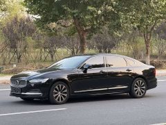 Volvo S90 2022 B5 Intelligent Luxury Edition - ფოტო 1