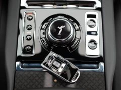 Rolls-Royce Cullinan 2020 Black Badge - ფოტო 17