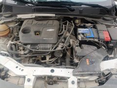 Chevrolet Cruze Redline 325T Automatic Comfort Edition - ფოტო 9