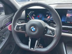 BMW 5 Series 525Li M Sport Package - ფოტო 12