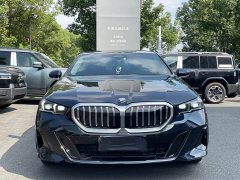 BMW 5 Series 525Li M Sport Package - ფოტო 2