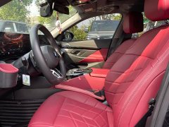 BMW 5 Series 525Li M Sport Package - ფოტო 6
