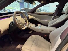Xiaomi YU7 2025 Rear-Wheel Drive Long-Range Edition - ფოტო 4