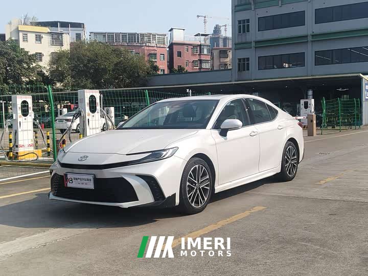 Toyota Camry Hybrid 2.0 HSE Sport Lite