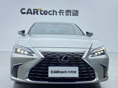 Lexus ES 200 Premium Edition - ფოტო 11