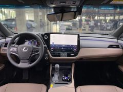 Lexus ES 200 Premium Edition - ფოტო 15