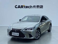 Lexus ES 200 Premium Edition - ფოტო 9