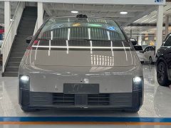 Li Auto Li Xiang MEGA Ultra - ფოტო 2