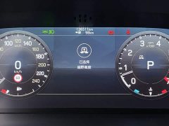 Land Rover Defender 110 P400 Dark Edition - ფოტო 16