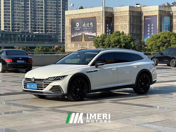 Volkswagen CC Shooting Brake 380TSI Hunting Heart Edition
