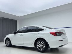 Honda Civic 180TURBO CVT Premium Edition - ფოტო 4