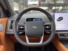 Li Auto L9 2023 Pro - ფოტო 13