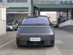 Li Auto MEGA Home Family Edition - ფოტო 2