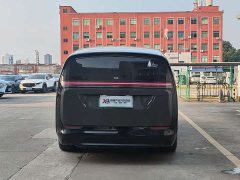 Li Auto MEGA Home Family Edition - ფოტო 6