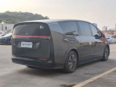 Li Auto MEGA Home Family Edition - ფოტო 7