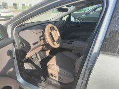 Li Auto i8 Standard Edition - ფოტო 7