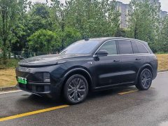Li Auto L8 2025 Max Intelligent Refresh Edition - ფოტო 1