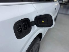 Li Auto L6 2024 Pro - ფოტო 11