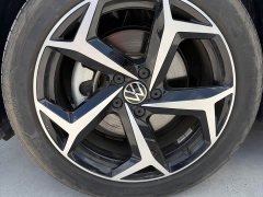 Volkswagen Passat Outstanding Edition 380TSI Dragon Ascendant Version - ფოტო 4