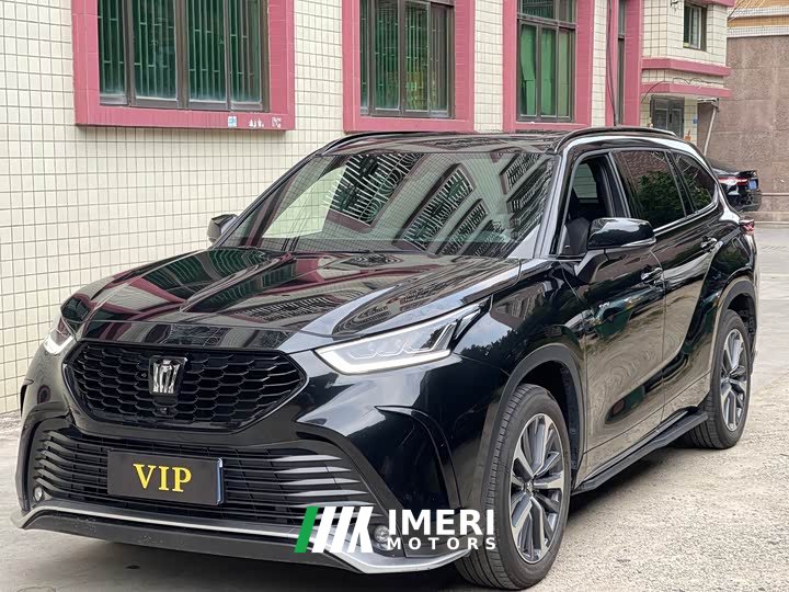 Toyota Crown Venza 2024 2.5L HEV AWD Luxury - ავტომობილი ჩინეთიდან