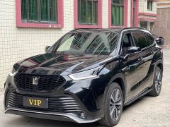 Toyota Crown Venza 2024 2.5L HEV AWD Luxury - ფოტო 1