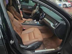 Volvo S60 B4 Intelligent Luxury Edition - ფოტო 8