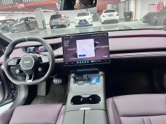 Xiaomi SU7 Rear-Wheel Drive Standard Edition - ფოტო 10