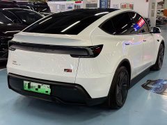 Tesla Model Y Long Range All-Wheel Drive Launch Edition - ფოტო 6