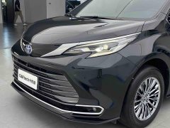 Toyota Sienna 2021 2.5L Hybrid Premium Edition - ფოტო 12