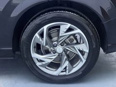 FAW Red Flag HS3 PHEV 2025 125km Range Jingwei PLUS 2 Million Units Anniversary Edition - ფოტო 18