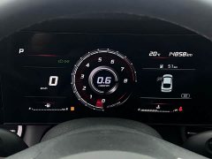 Hyundai Elantra 1.5L CVT Luxury - ფოტო 16