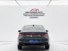 Hyundai Elantra 1.5L CVT Luxury - ფოტო 5