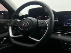 Hyundai Elantra 1.5L CVT Luxury - ფოტო 9