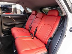 Lexus RX 2020 Facelift 300 FWD Elite - ფოტო 11