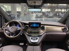 Mercedes-Benz V-Class 2021 V 260 L Long Wheelbase Luxury Edition - ფოტო 15
