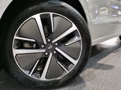 Li Auto L6 Pro - ფოტო 16