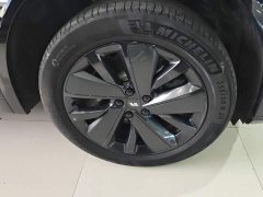 Li Auto L7 Max Smart Refresh Edition - ფოტო 6