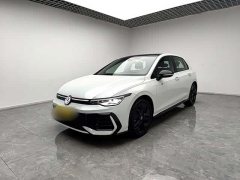 Volkswagen Golf 300TSI R-Line - ფოტო 1