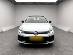 Volkswagen Golf 300TSI R-Line - ფოტო 2