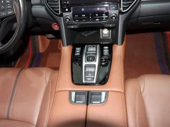 Honda UR-V 2020 370TURBO 2WD Elegant Edition - ფოტო 15