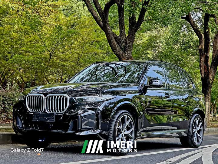 BMW X5 xDrive 30Li M Sport Exclusive Night Edition Package