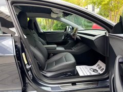 Tesla Model 3 Rear-Wheel Drive - ფოტო 16